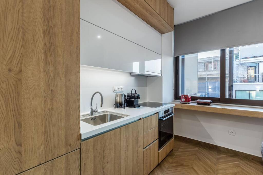 Athinais Luxury Studio 2 Афины Экстерьер фото